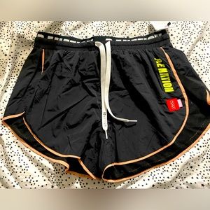 PE-NATION ALIGN SHORT SZ M